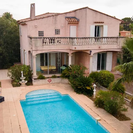 Maison De Tino *
