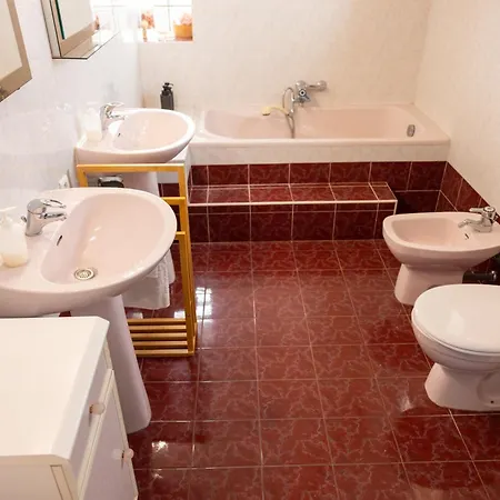 Maison De Tino * Fréjus