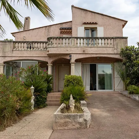 Maison De Tino Fréjus